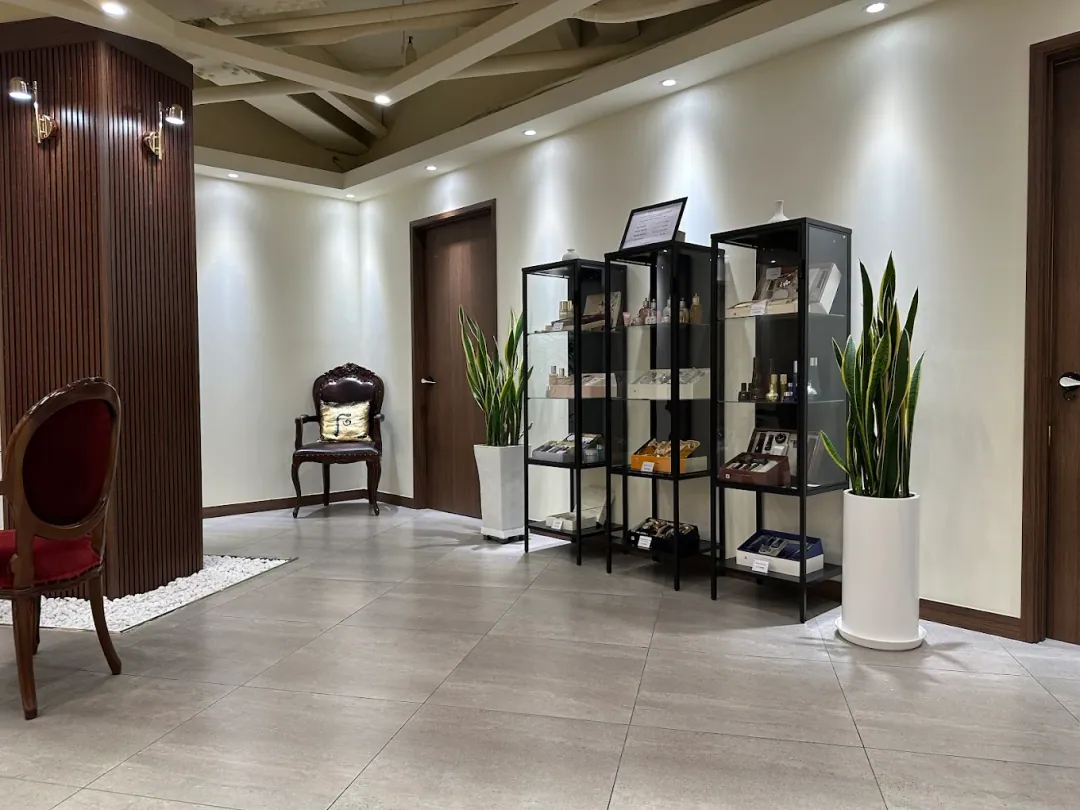 O HUI Spa Myeongdong photo 2 of 5