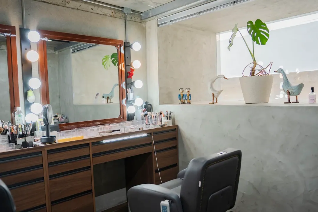 VOID Cheongdam by Park Chul | Makeup Salon photo 3 of 4