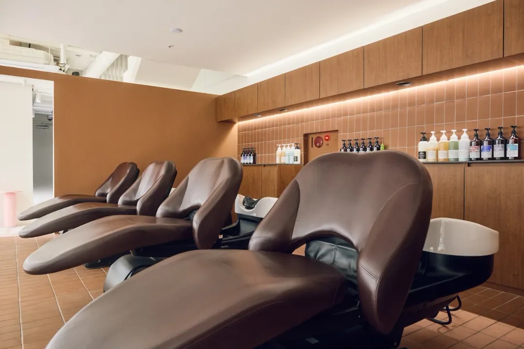 YOU Hair Salon | Seongsu Branch photo 2 of 3