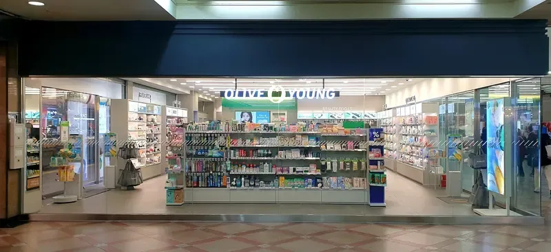 Olive Young Yeongdeungpo Stn. Bldg. photo 1 of 1