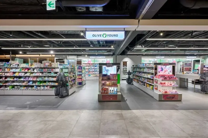 Olive Young Dongdaemun Outlet photo 1 of 1